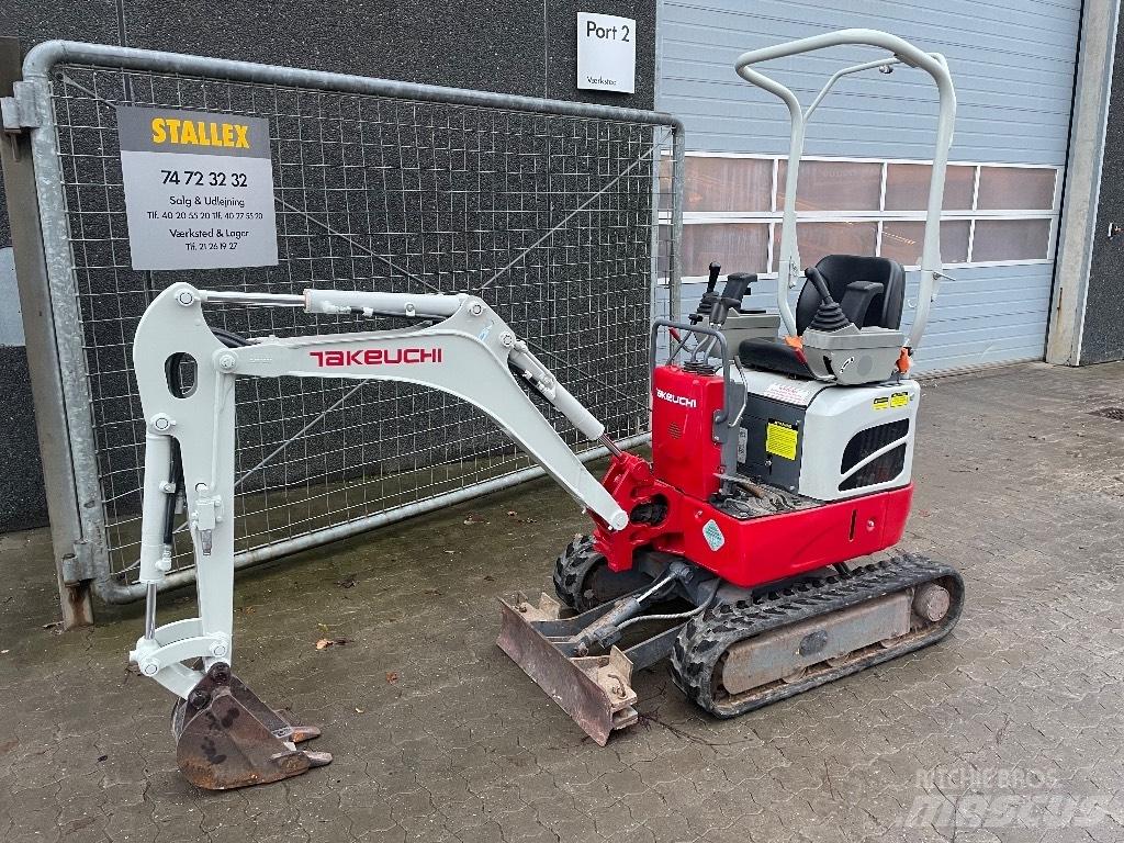 Takeuchi TB210R Minikoparki