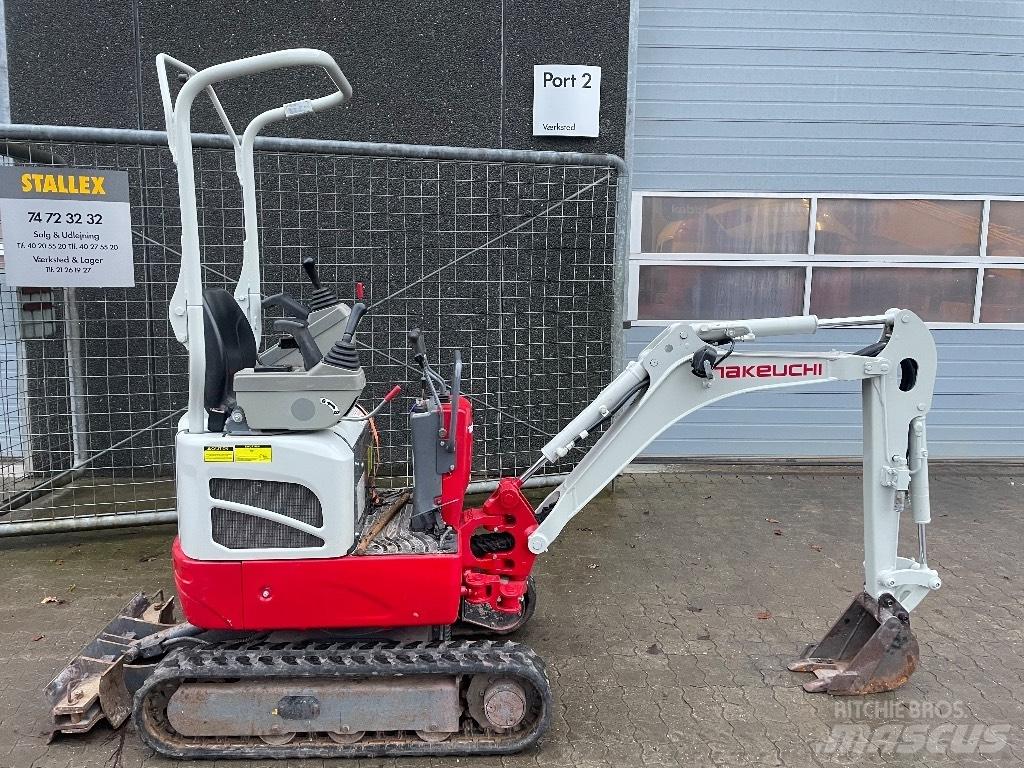Takeuchi TB210R Minikoparki