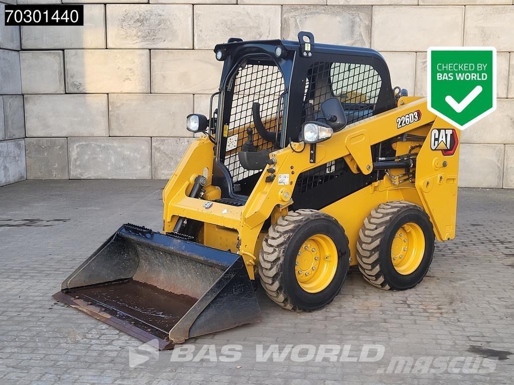 CAT 226 D3 Ładowarki burtowe