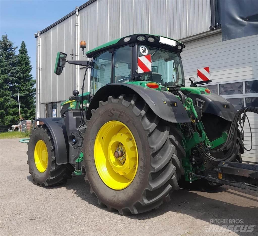 John Deere 6R 215 Ciągniki rolnicze