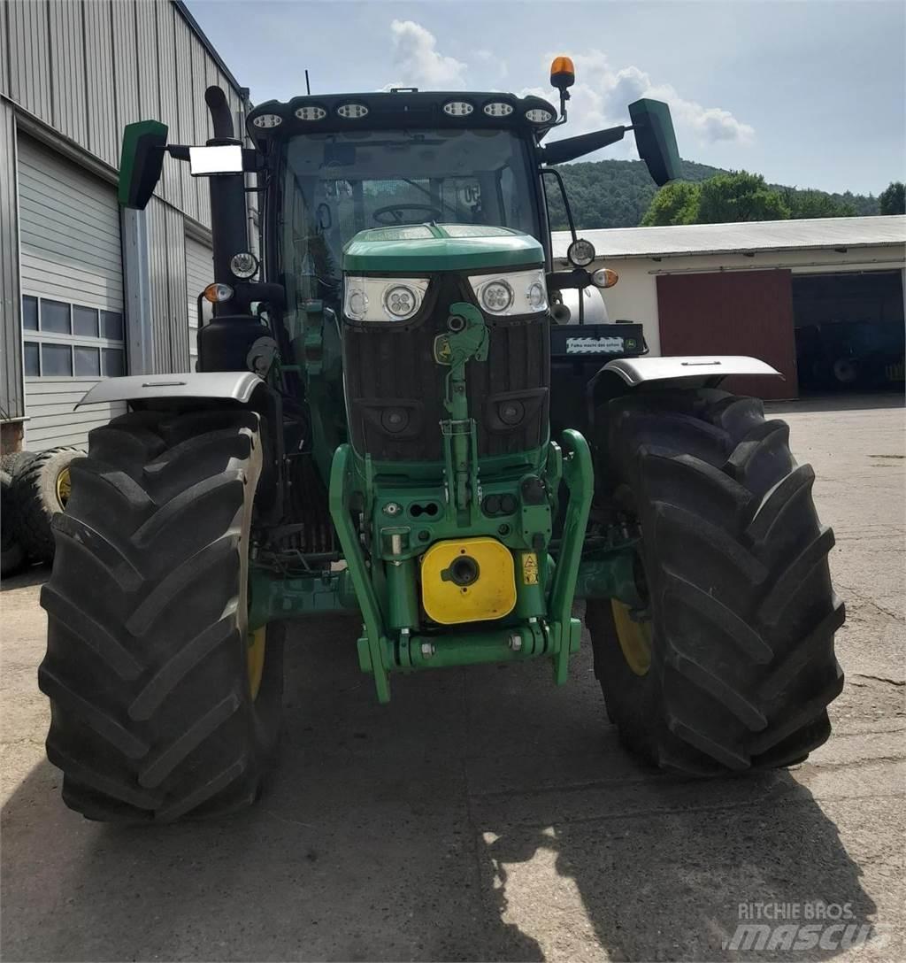 John Deere 6R 215 Ciągniki rolnicze