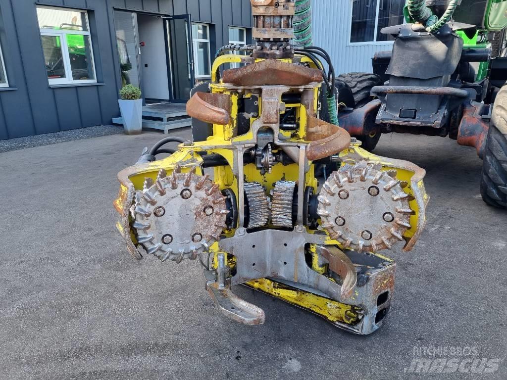 John Deere 1270 G Harwestery