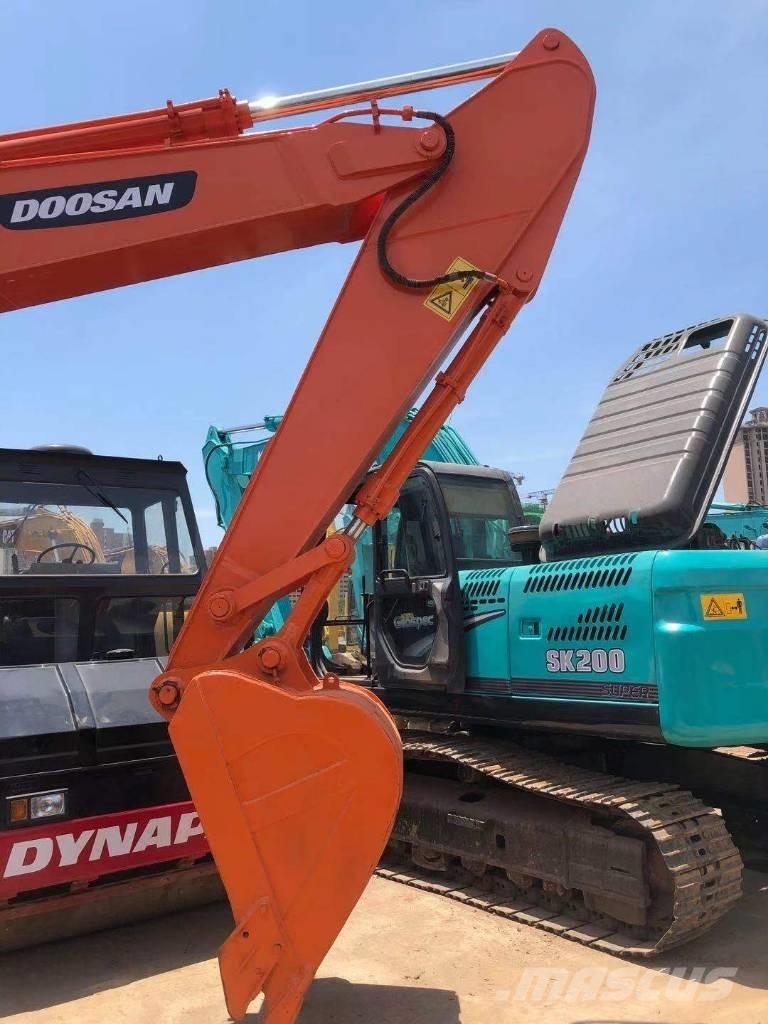 Doosan DH 220 LC-7 Koparki gąsienicowe