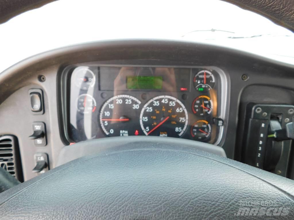 Freightliner M2 106 Kontenerowce / BDF