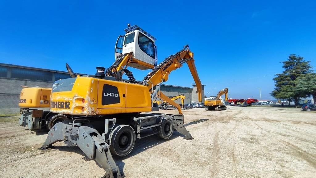 Liebherr LH 30 M Koparki przeładunkowe