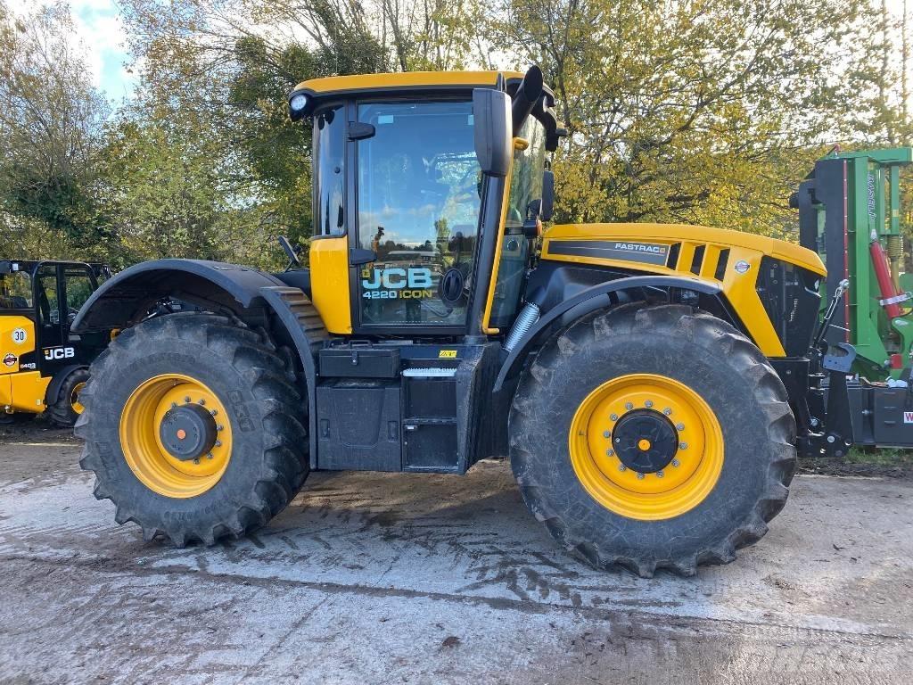 JCB Fastrac 4220 Ciągniki rolnicze