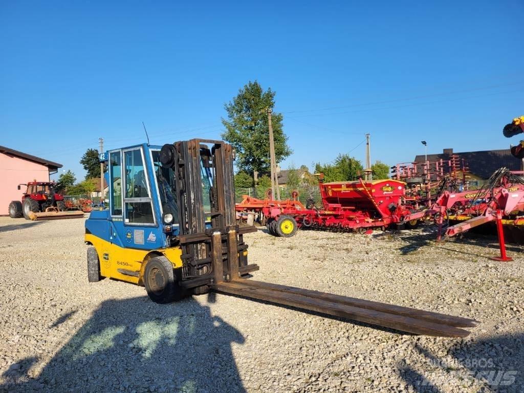Dantruck 8450 Wózki Diesla