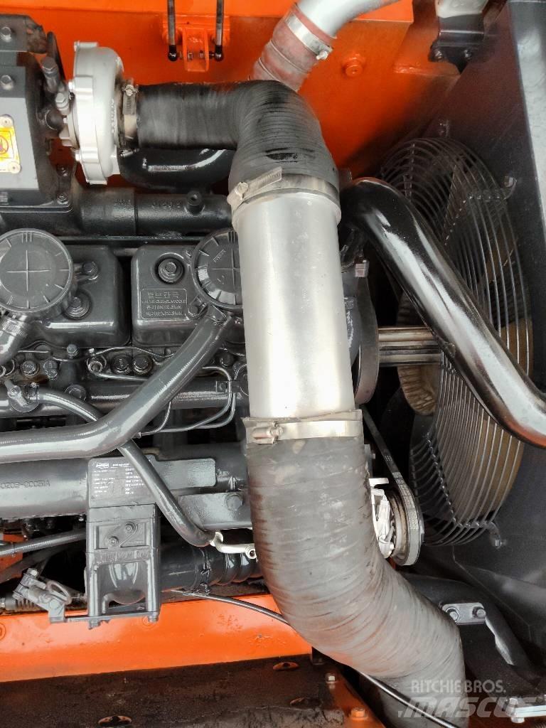 Doosan DX300 Koparki gąsienicowe