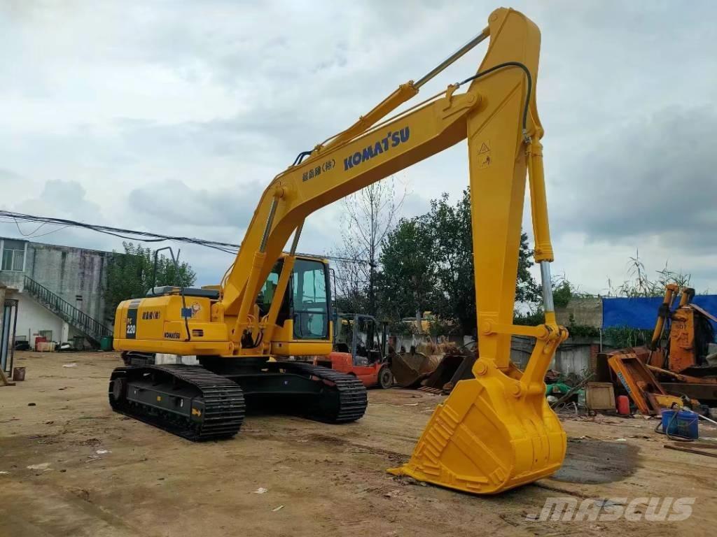 Komatsu PC 220 Koparki gąsienicowe