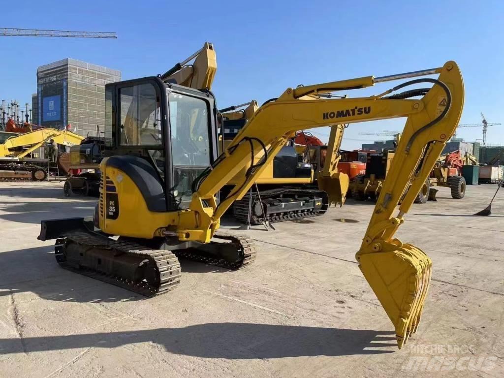 Komatsu PC 35 Minikoparki