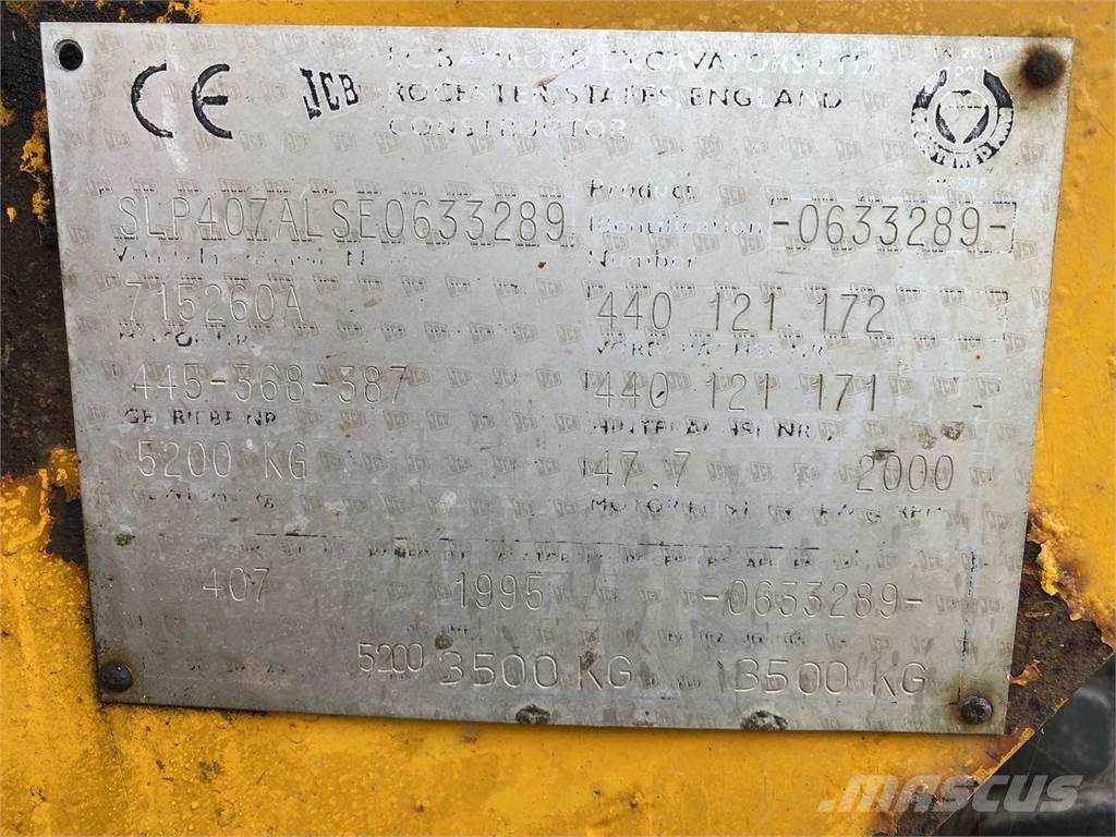 JCB 407 Ładowarki wielofunkcyjne