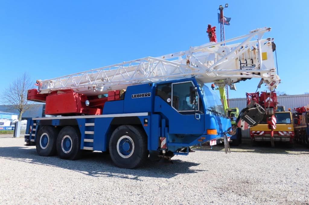 Liebherr LTM 1055-1 Żurawie szosowo-terenowe