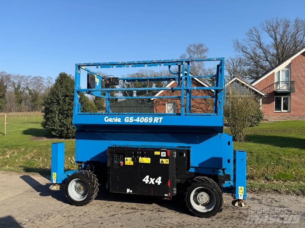 Genie GS 4069 RT Podnośniki nożycowe