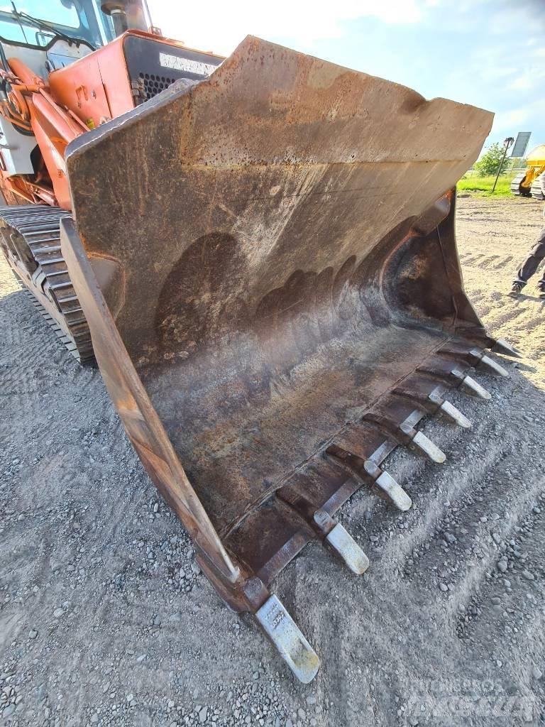 Fiat-Hitachi FL175 Ładowarki gąsienicowe