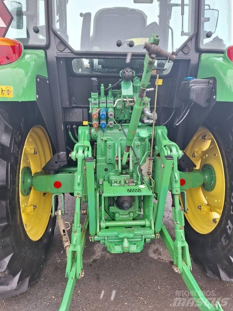 John Deere 5100 R Ciągniki rolnicze