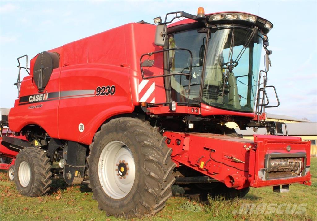 Case IH AF 9230 Kombajny zbożowe