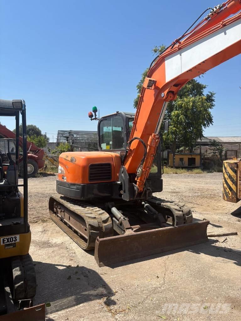 Doosan DX 80 R Midikoparki  7t - 12t