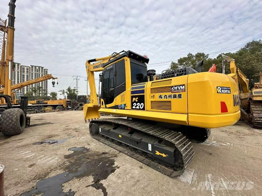 Komatsu pc220 Koparki gąsienicowe