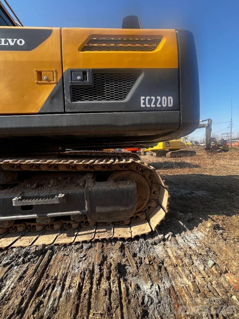 Volvo EC 220 Koparki gąsienicowe