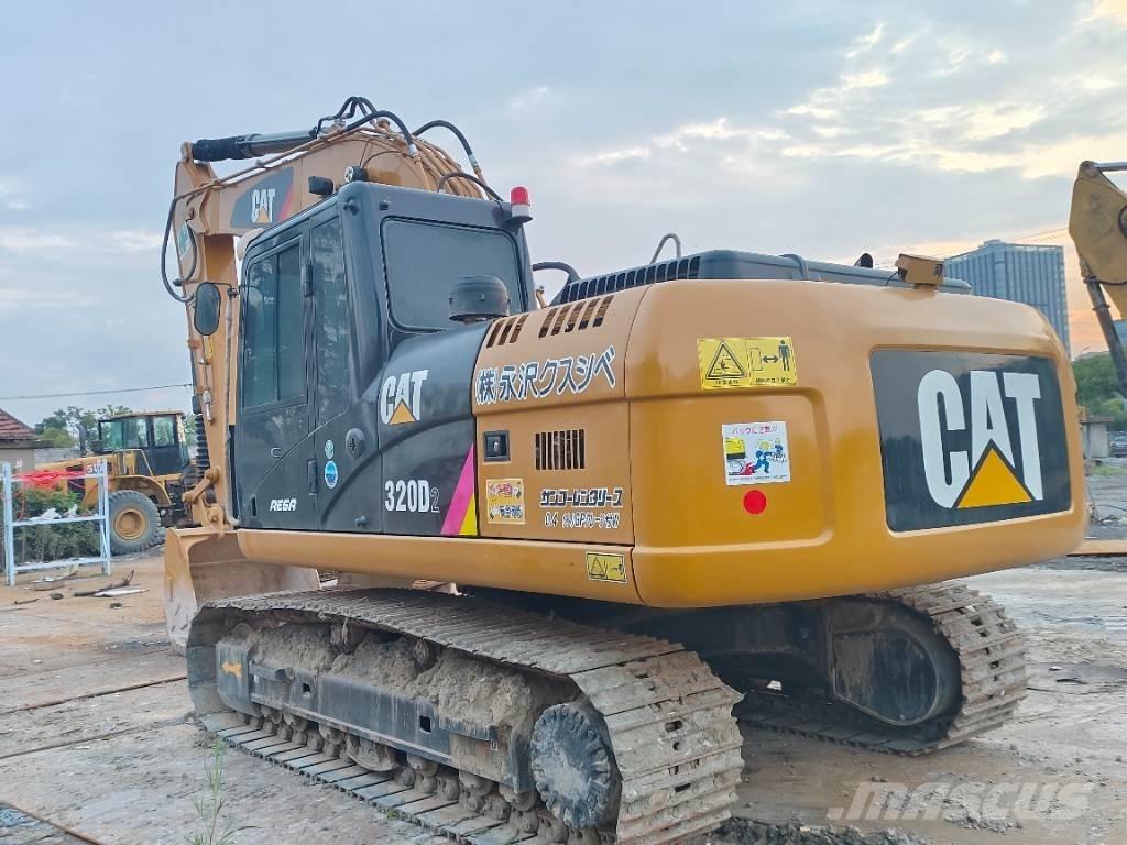 CAT CAT 320D2 Koparki gąsienicowe