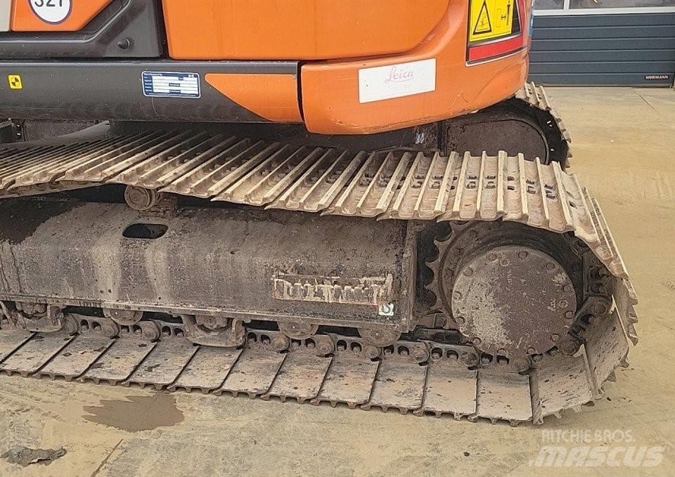 Hitachi ZX135US-7 Koparki gąsienicowe