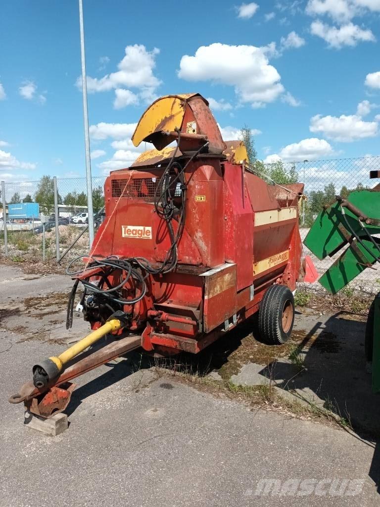 Tomahawk 808 Rozdrabniacze, krajarki i odwijarki słomy