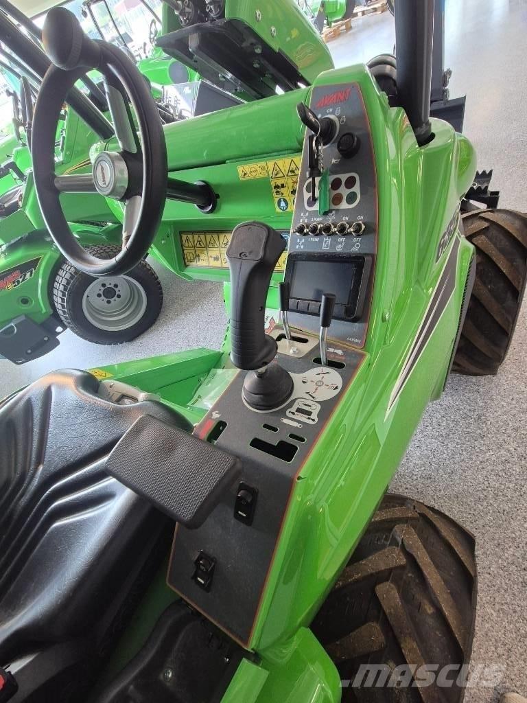 Avant 635 Ładowarki burtowe