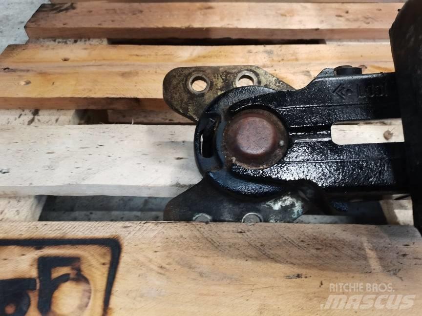 Steyr CVT fender Opony, koła i felgi