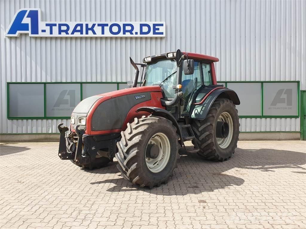 Valtra T151 Ciągniki rolnicze
