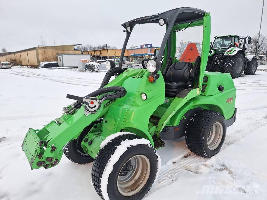 Avant 745 Ładowarki wielofunkcyjne