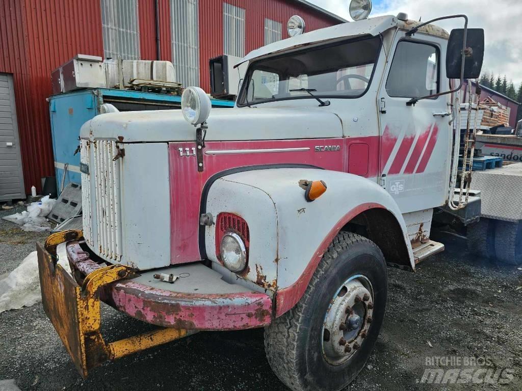 Scania 111 6x2 Pojazdy pod zabudowę