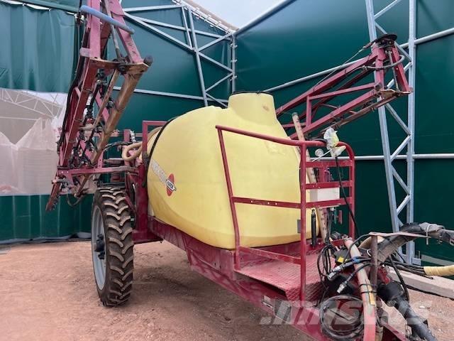 Hardi Ranger 2500 Opryskiwacze zaczepiane