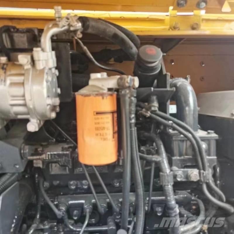 Komatsu PC 60 Koparki gąsienicowe