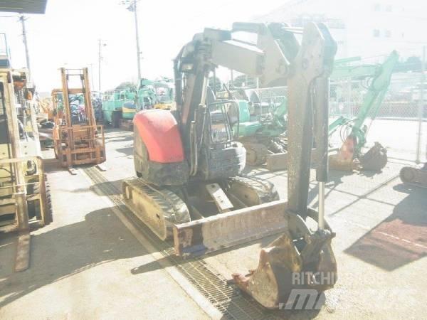 Komatsu PC30UU-3 Minikoparki