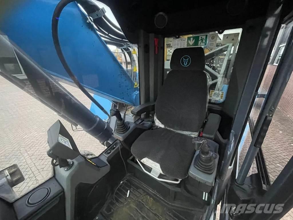 Fuchs MHL335 Koparki przeładunkowe