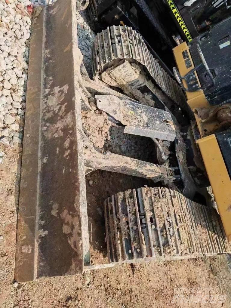 CAT 307 Koparki gąsienicowe