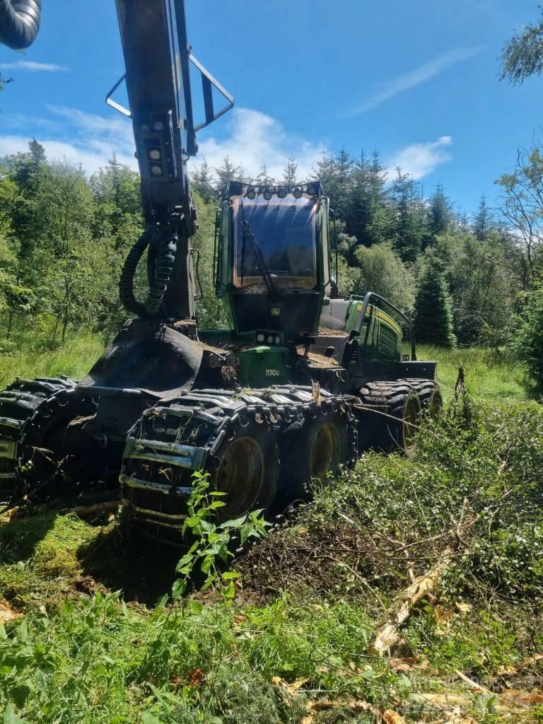 John Deere 1170 G Harwestery