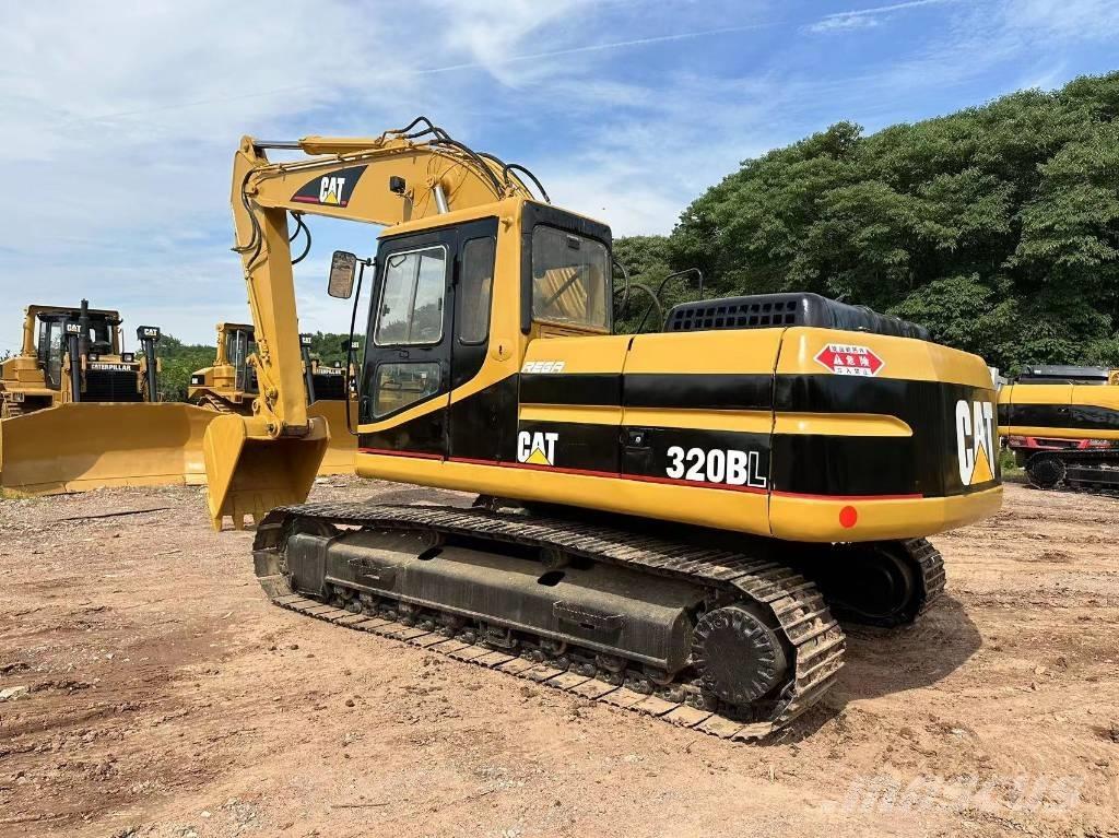 CAT 320 B Koparki gąsienicowe