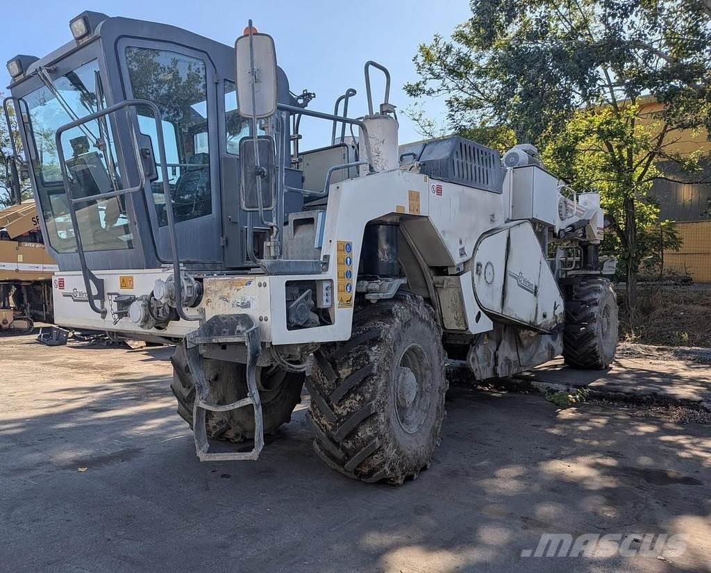 Wirtgen WR2000 Recyklery do asfaltu