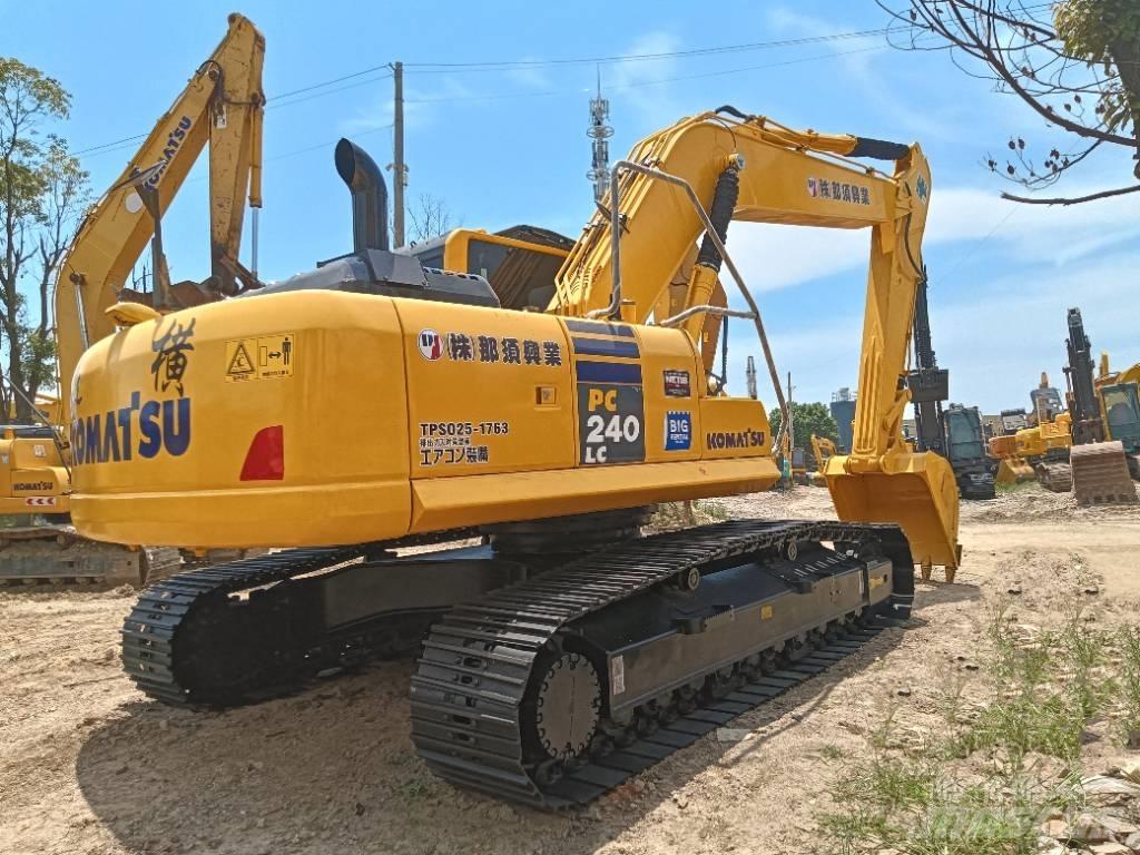 Komatsu PC 240 Koparki gąsienicowe