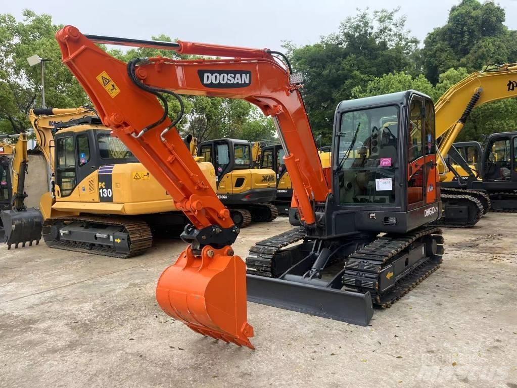 Doosan DH 60-7 Minikoparki