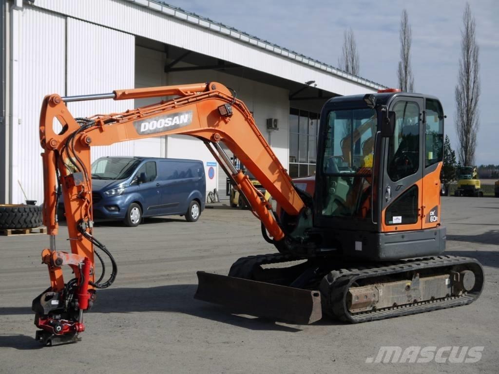 Doosan DX 60 R Minikoparki