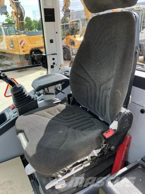 Liebherr L 518 Ładowarki kołowe