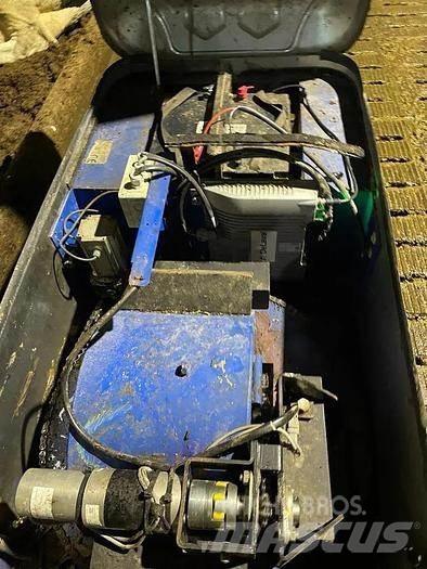 Delaval 2x15 Inny sprzęt do obsługi inwentarza żywego