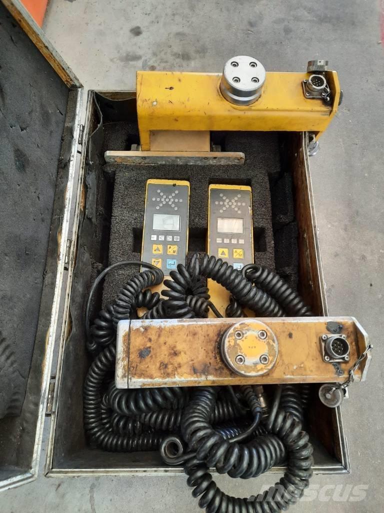 Demag DF115 P DA Rozściełacze do asfaltu