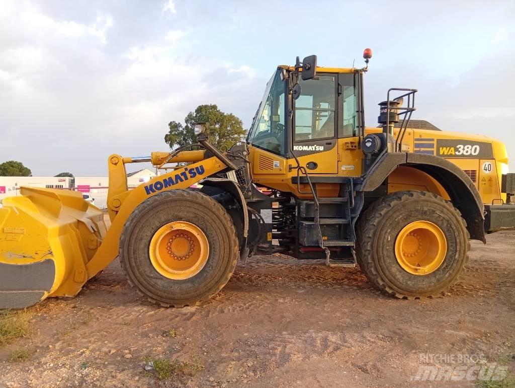Komatsu WA 380-8 Ładowarki kołowe