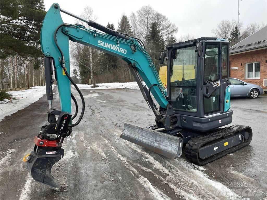 Sunward SWE35UF Minikoparki