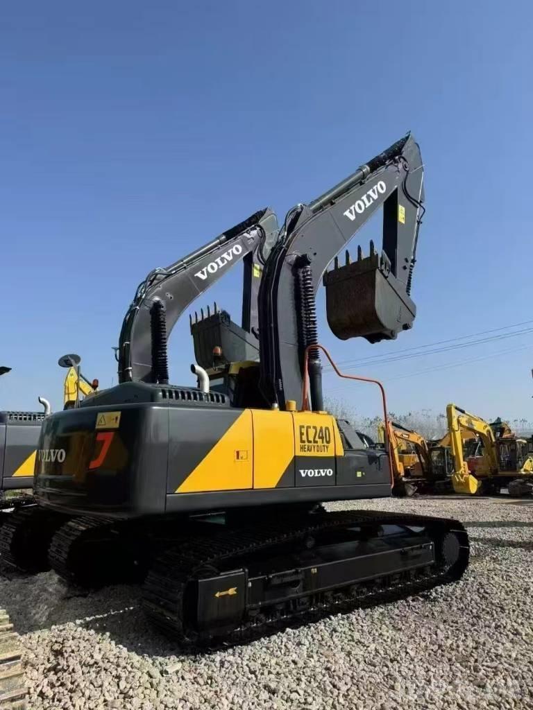 Volvo EC 240 Koparki gąsienicowe