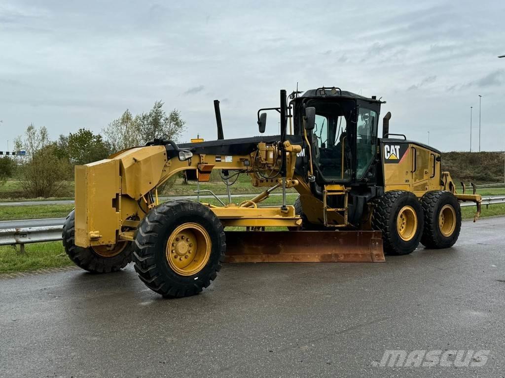 CAT 140M Równiarki