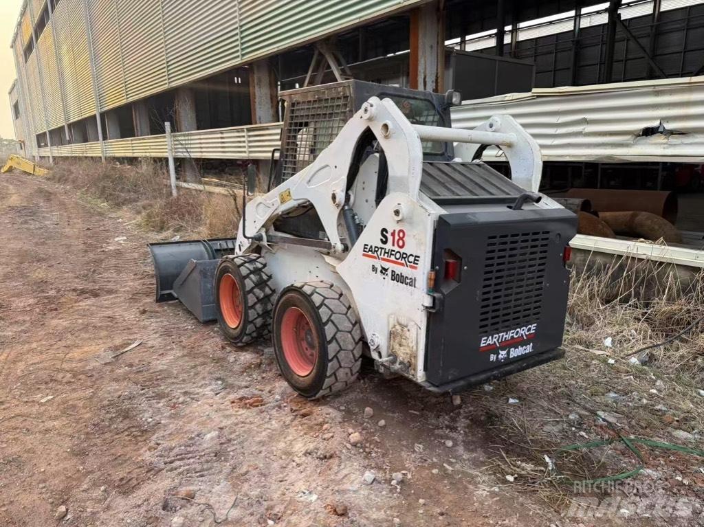 Bobcat S 18 Ładowarki burtowe